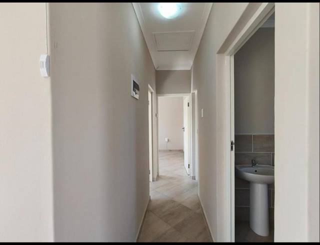 3 BEDROOM HOUSE FOR SALE IN QUEENSTOWN CENTRAL